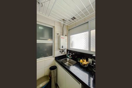 Apartamento à venda com 150m², 3 quartos e 3 vagas Apartamento à venda com 150m², 3 quartos e 3 vagasÁrea de Serviço