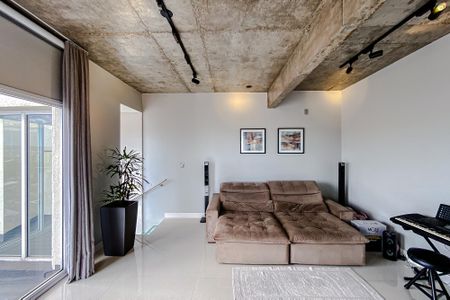 Apartamento à venda com 150m², 3 quartos e 3 vagas Apartamento à venda com 150m², 3 quartos e 3 vagasSala
