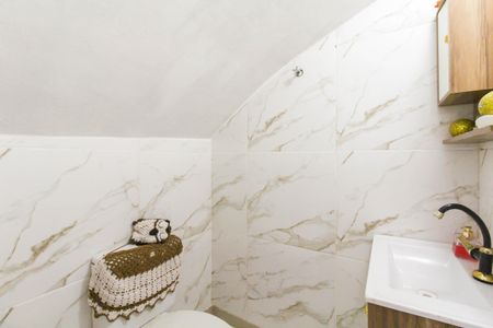 Casa à venda com 85m², 2 quartos e 1 vaga