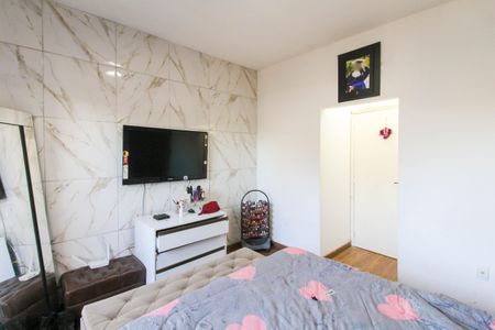 Casa à venda com 2 quartos, 85m² em Centro, Canoas