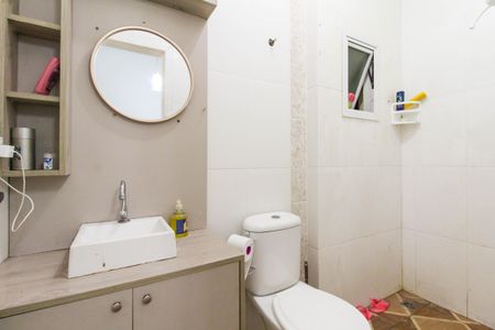 Casa à venda com 85m², 2 quartos e 1 vaga