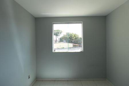 Quarto 1 de casa para alugar com 2 quartos, 72m² em Nacional, Contagem