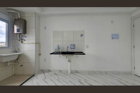 Cozinha  de apartamento à venda com 2 quartos, 38m² em Vila Isa, São Paulo