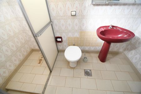 Casa à venda com 329m², 3 quartos e 6 vagasBanheiro Social