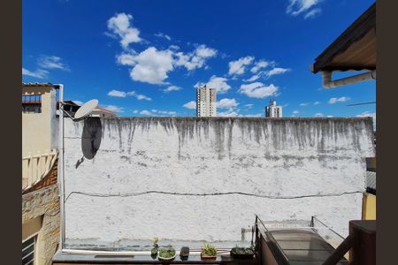 Vista Quarto 1 de casa para alugar com 2 quartos, 64m² em Vila Continental, São Paulo