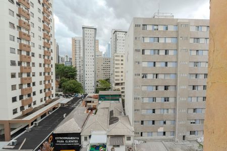 Varanda de kitnet/studio à venda com 1 quarto, 27m² em Bela Vista, São Paulo
