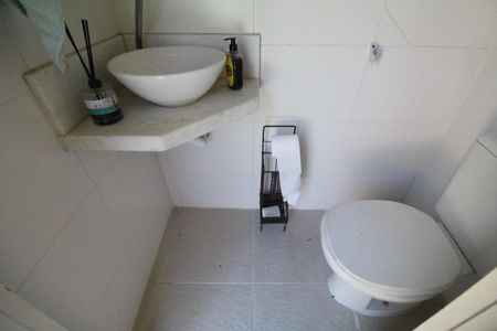 Casa de condomínio à venda com 260m², 4 quartos e 2 vagasQuintal - Lavabo