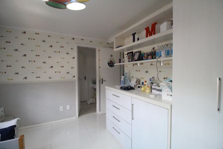 Casa de condomínio à venda com 260m², 4 quartos e 2 vagasSuíte 1 - Canadense 