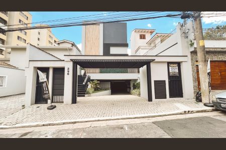 Casa à venda com 192m², 3 quartos e 2 vagasFachada