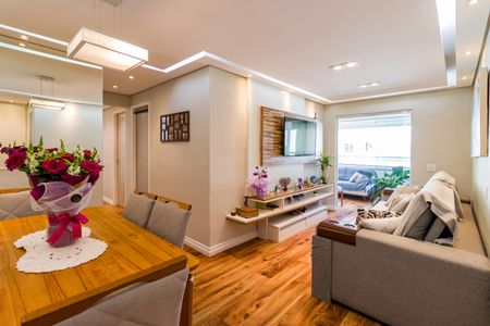 Apartamento para alugar com 3 quartos, 156m² em Vila Suzana, São Paulo