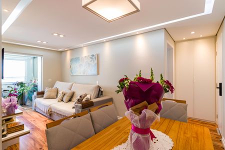 Apartamento para alugar com 3 quartos, 156m² em Vila Suzana, São Paulo