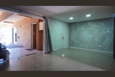 Casa à venda com 190m², 4 quartos e 2 vagas Casa à venda com 190m², 4 quartos e 2 vagasSala edícula