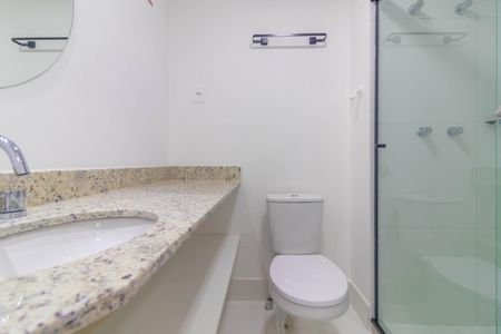 Banheiro  de apartamento para alugar com 1 quarto, 27m² em Partenon, Porto Alegre