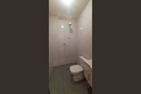 Apartamento para alugar com 73m², 2 quartos e sem vaga Apartamento para alugar com 73m², 2 quartos e sem vagaBanheiro Social