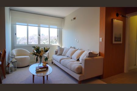 Sala de apartamento à venda com 2 quartos, 76m² em Auxiliadora, Porto Alegre