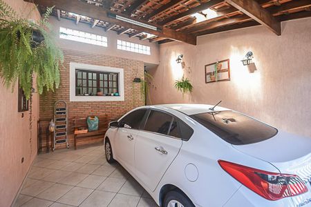 Casa à venda com 137m², 3 quartos e 2 vagas