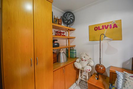 Casa à venda com 137m², 3 quartos e 2 vagas Casa à venda com 137m², 3 quartos e 2 vagasQuarto 2