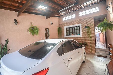 Casa à venda com 137m², 3 quartos e 2 vagas