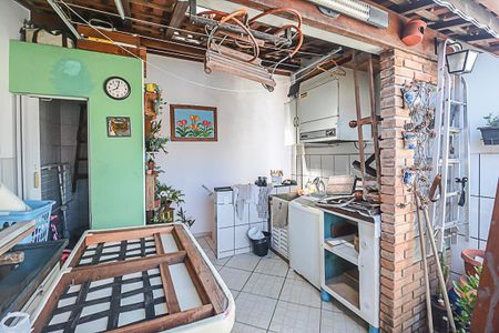 Casa à venda com 137m², 3 quartos e 2 vagas