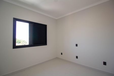 Casa à venda com 204m², 3 quartos e 4 vagas Casa à venda com 204m², 3 quartos e 4 vagasQuarto 3