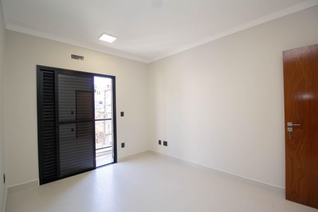 Casa à venda com 204m², 3 quartos e 4 vagas Casa à venda com 204m², 3 quartos e 4 vagasQuarto 1 - Suíte