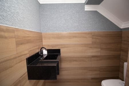 Casa à venda com 204m², 3 quartos e 4 vagas Casa à venda com 204m², 3 quartos e 4 vagasBanheiro de serviço