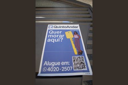 Casa à venda com 204m², 3 quartos e 4 vagas Casa à venda com 204m², 3 quartos e 4 vagasFachada - placa instalada