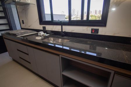 Casa à venda com 204m², 3 quartos e 4 vagas Casa à venda com 204m², 3 quartos e 4 vagasCozinha