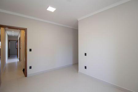 Casa à venda com 204m², 3 quartos e 4 vagas Casa à venda com 204m², 3 quartos e 4 vagasQuarto 1 - Suíte