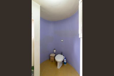 Casa à venda com 169m², 3 quartos e 1 vaga Casa à venda com 169m², 3 quartos e 1 vagaBanheiro do Salão