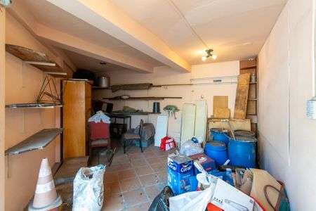 Casa à venda com 169m², 3 quartos e 1 vaga Casa à venda com 169m², 3 quartos e 1 vagaGaragem