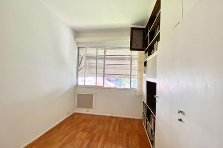 Quarto 1 de apartamento para alugar com 3 quartos, 110m² em Copacabana, Rio de Janeiro