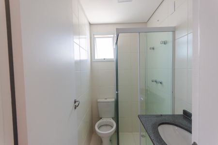 Apartamento para alugar com 54m², 2 quartos e 1 vaga Apartamento para alugar com 54m², 2 quartos e 1 vagaBanheiro