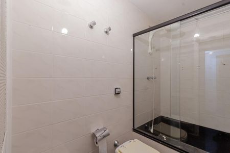 Apartamento à venda com 138m², 3 quartos e 1 vaga Apartamento à venda com 138m², 3 quartos e 1 vagaBanheiro