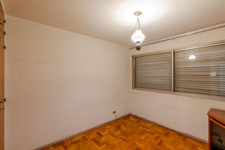 Apartamento à venda com 138m², 3 quartos e 1 vaga Apartamento à venda com 138m², 3 quartos e 1 vagaQuarto