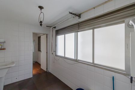 Apartamento à venda com 138m², 3 quartos e 1 vaga Apartamento à venda com 138m², 3 quartos e 1 vagaÁrea de Serviço