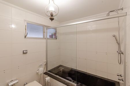 Banheiro da Suíte de apartamento à venda com 3 quartos, 138m² em Itaim Bibi, São Paulo