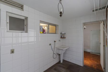 Apartamento à venda com 138m², 3 quartos e 1 vaga Apartamento à venda com 138m², 3 quartos e 1 vagaÁrea de Serviço