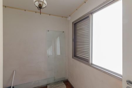 Apartamento à venda com 138m², 3 quartos e 1 vaga Apartamento à venda com 138m², 3 quartos e 1 vagaQuarto de Serviço