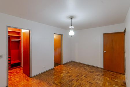 Apartamento à venda com 138m², 3 quartos e 1 vaga Apartamento à venda com 138m², 3 quartos e 1 vagaSuíte