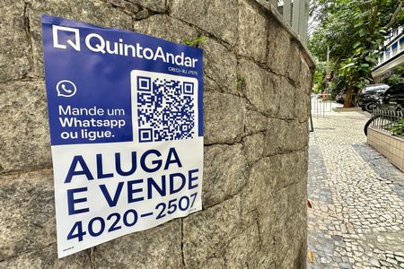 Apartamento à venda com 41m², 1 quarto e sem vaga Apartamento à venda com 41m², 1 quarto e sem vagaPlaquinha