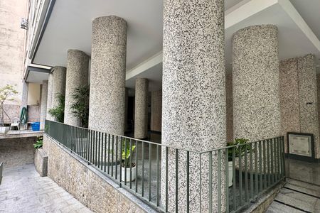 Apartamento à venda com 41m², 1 quarto e sem vaga Apartamento à venda com 41m², 1 quarto e sem vagaEntrada