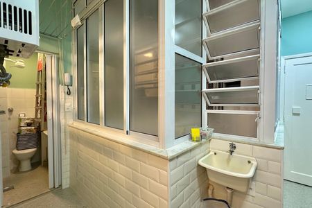 Apartamento à venda com 41m², 1 quarto e sem vaga Apartamento à venda com 41m², 1 quarto e sem vagaÁrea de Serviço