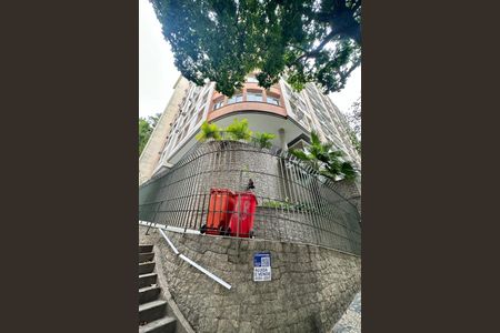 Apartamento à venda com 41m², 1 quarto e sem vaga Apartamento à venda com 41m², 1 quarto e sem vagaFachada/Plaquinha