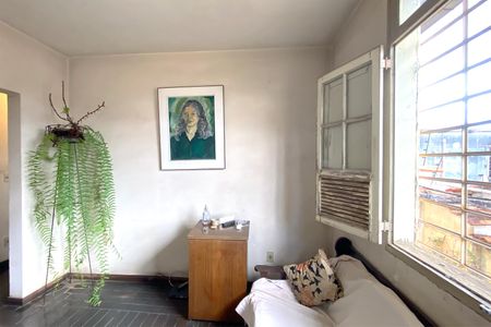 Sala de casa à venda com 3 quartos, 117m² em Colégio Batista, Belo Horizonte