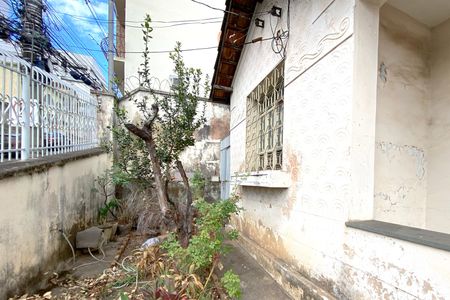 Jardim de casa à venda com 3 quartos, 117m² em Colégio Batista, Belo Horizonte
