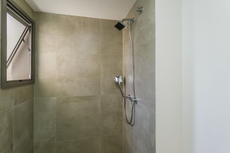 Apartamento para alugar com 75m², 2 quartos e 2 vagas Apartamento para alugar com 75m², 2 quartos e 2 vagasBanheiro da Suíte 2