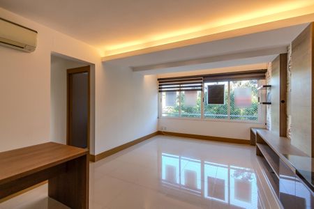 Sala de apartamento à venda com 3 quartos, 76m² em Tristeza, Porto Alegre