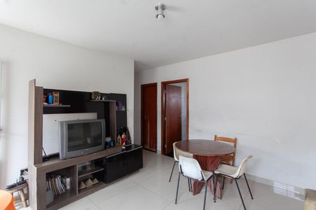 Apartamento à venda com 136m², 3 quartos e 1 vagaSala