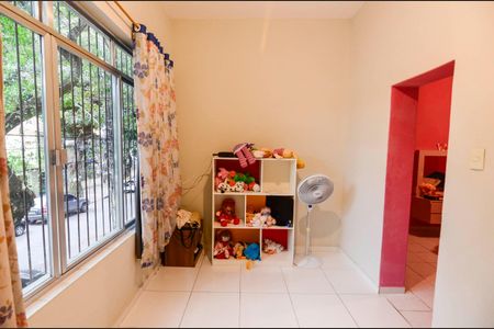 Casa à venda com 300m², 3 quartos e sem vagaQuarto 2